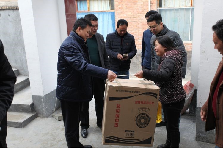 1511867611258744.jpg 3.jpg