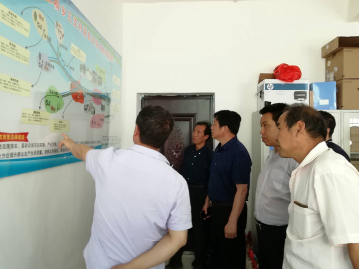 1530957087776605.jpg 2.jpg